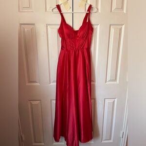 Red Formal/Prom Dress. It’s giving Selena Gomez 2016 American Music Awards.